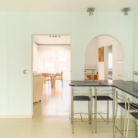 Villa Majordoms - *